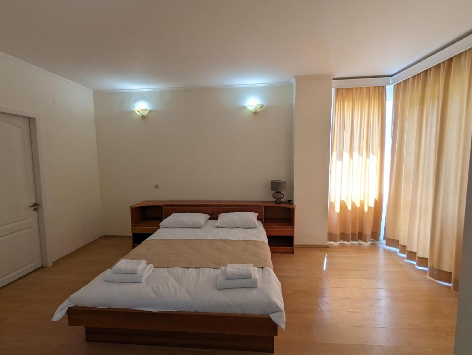 Hotel Tsiskari Ianet'i Ngoại thất bức ảnh